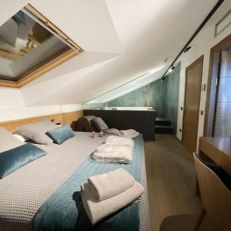 Hostal Restaurante Ibaisek Zudaire Dış mekan fotoğraf